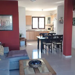 Appartement Duplex En Complejo De Lujo, Costa Teguise